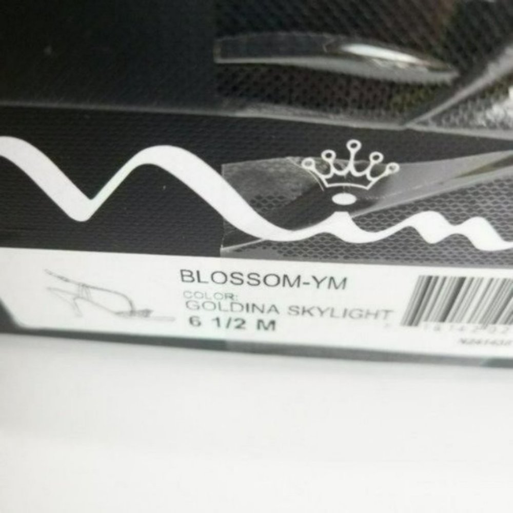Nina Blossom Embellished Sandals -6.5 - Picture 10 of 10